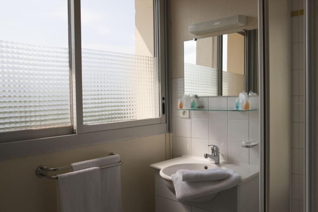 Hotel Regain Sainte-Tulle 객실 사진